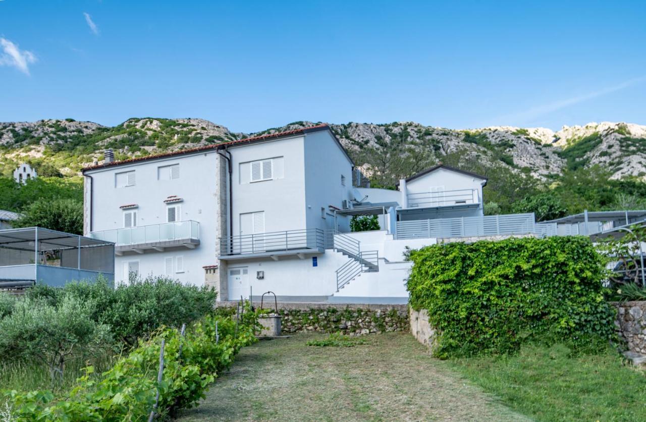 Villa Carmen Draga Bašćanska Exteriör bild