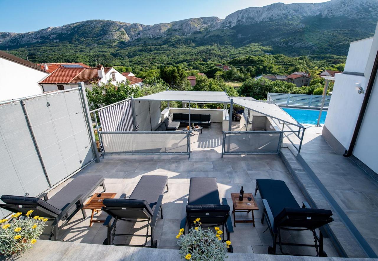 Villa Carmen Draga Bašćanska Exteriör bild