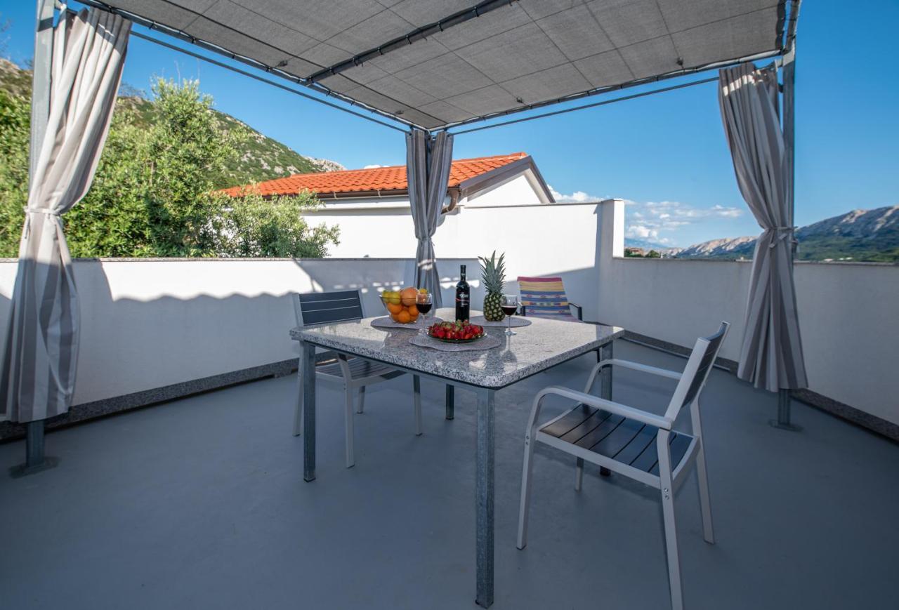 Villa Carmen Draga Bašćanska Exteriör bild